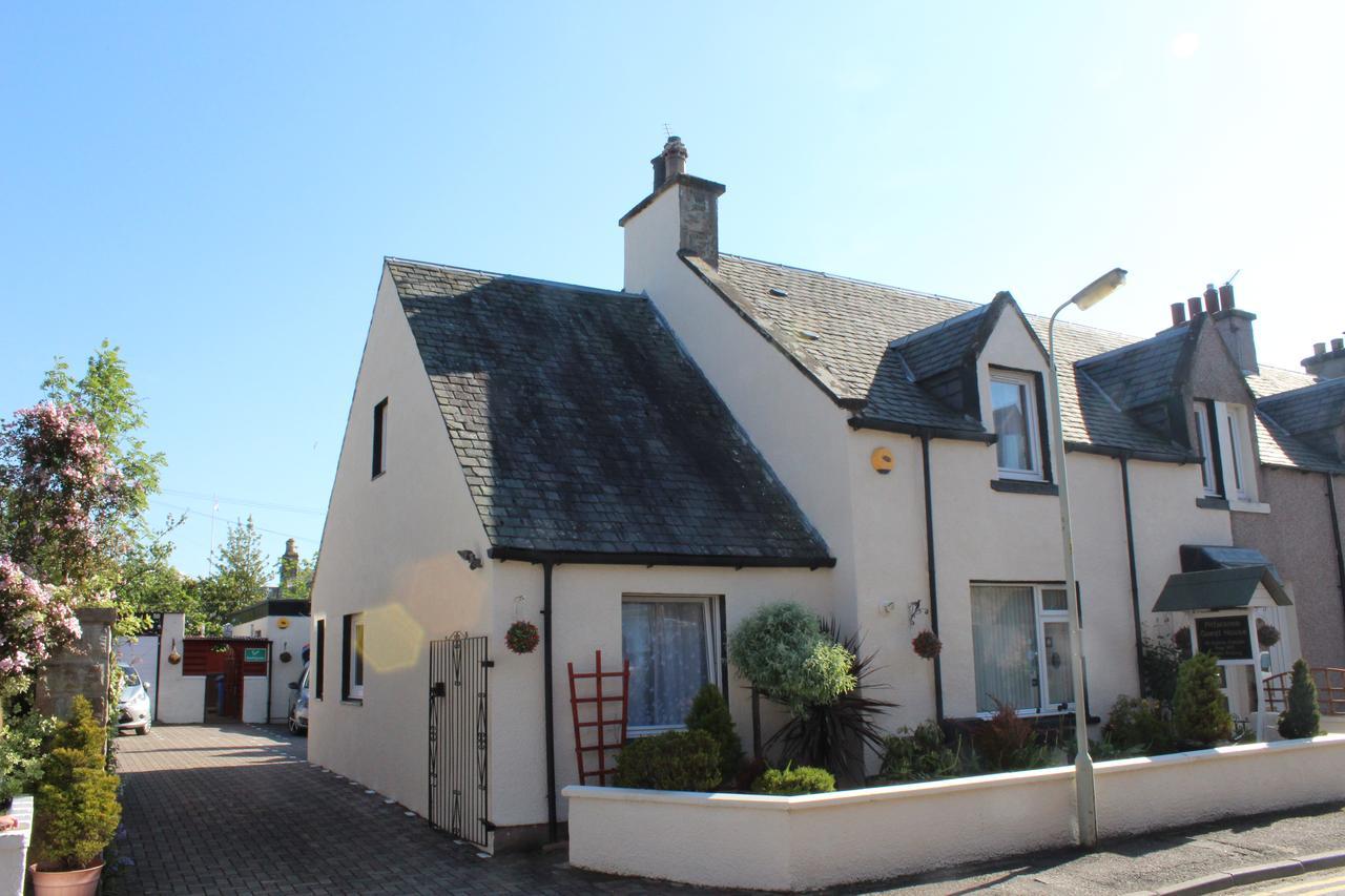 Pitfaranne Guest House Inverness Exterior foto